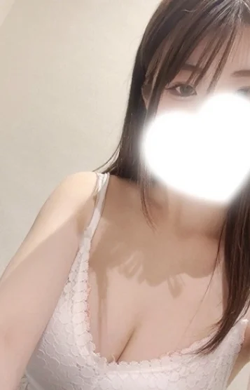 真白ありな(23)