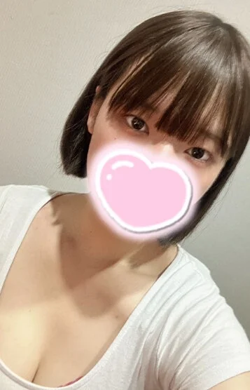 小笠原かほ(22)
