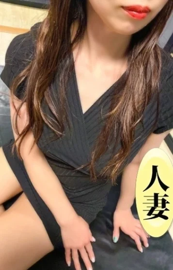 松島あかね(42)
