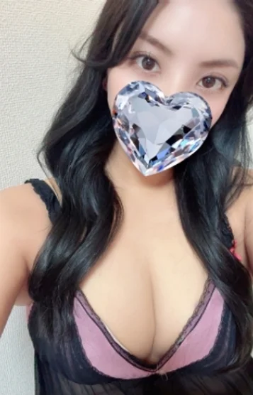 藤宮れな
