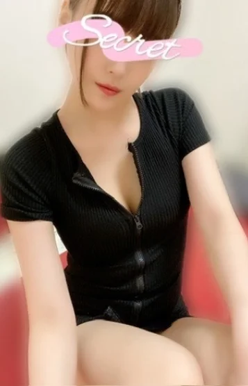 せりな(25)