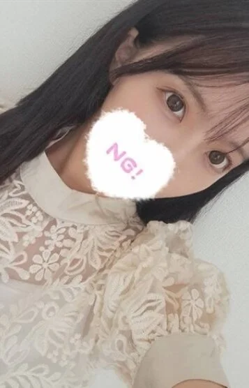 八木 りあら (22)