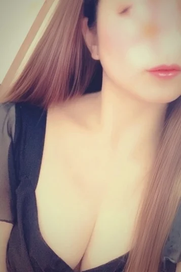 青山あさみ(33)