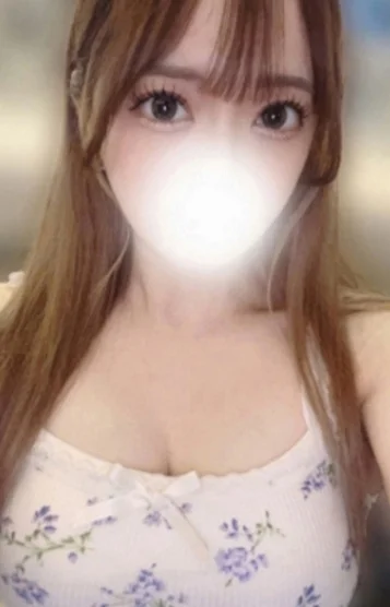 れいな(22)