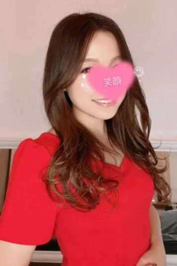 白咲みき(32)