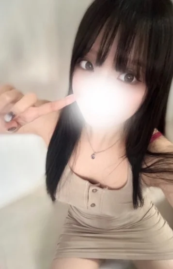 MAIKA(28)