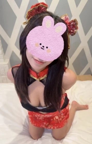 すみれ(22)