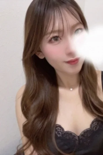 七瀬みな(27)