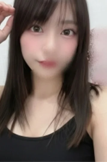 白石みお(24)