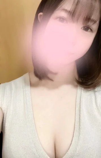 佐伯まこ(26)
