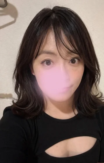 小松りさ(39)