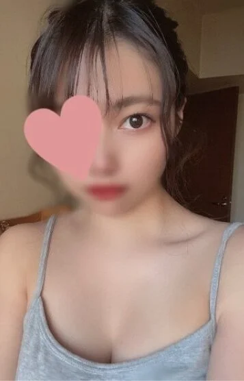 まりこ(22)