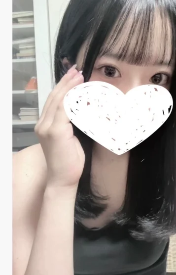 ななせ(22)