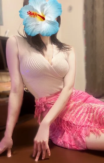 照屋ななせ(31)