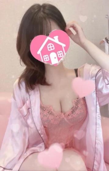 佐倉ゆか(22)