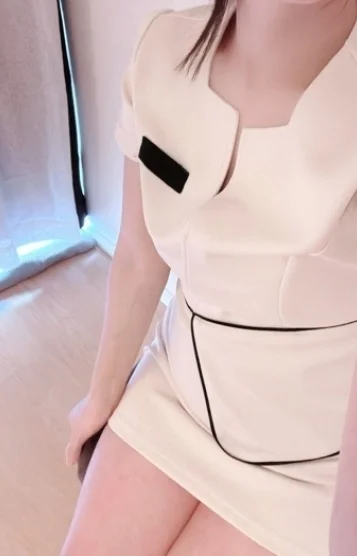 一ノ瀬れいな(34)