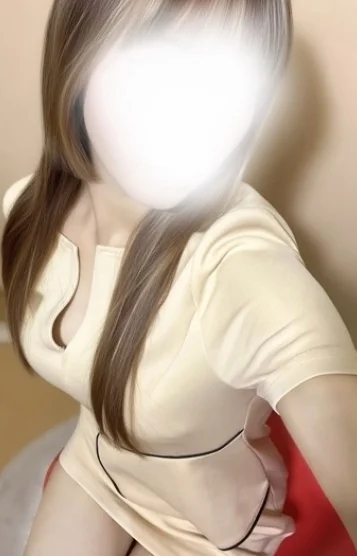 凛々（りり）(23)