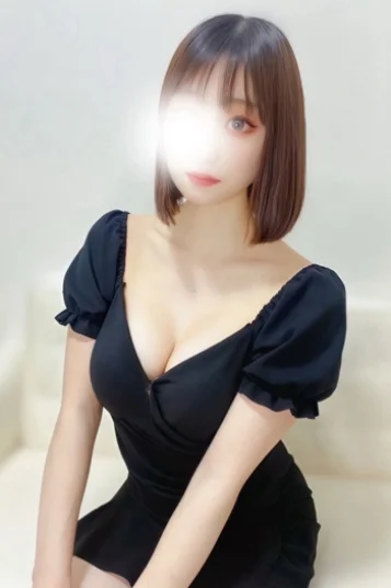 香澄すずか(26)