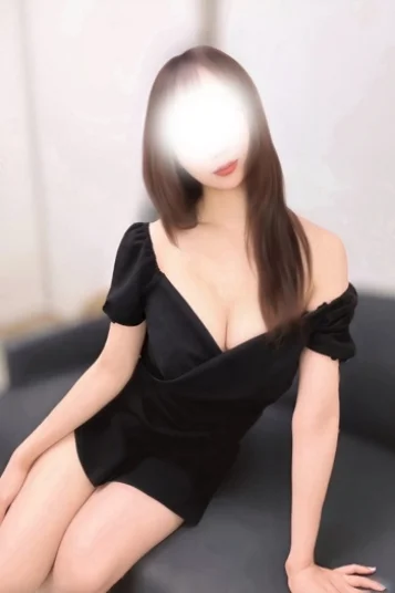山下なつき(24)