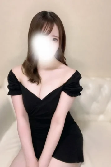 浅岡ふゆ(26)