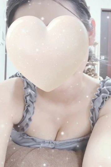 ゆいな(23)