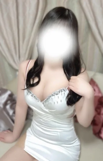 早坂 うい(21)
