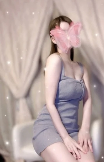 七瀬 もも(20)
