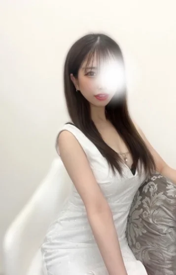 桜井 ひな(20)