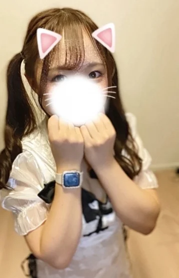 春風もも(23)