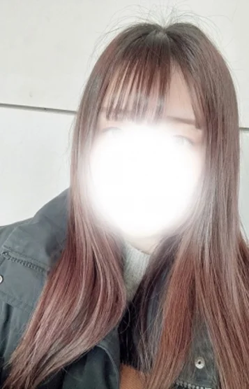 月崎みく(24)