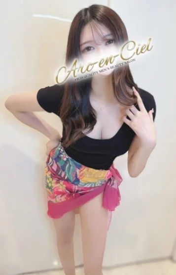 白雪もか(19)