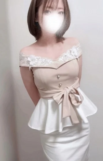 深田かすみ(34)