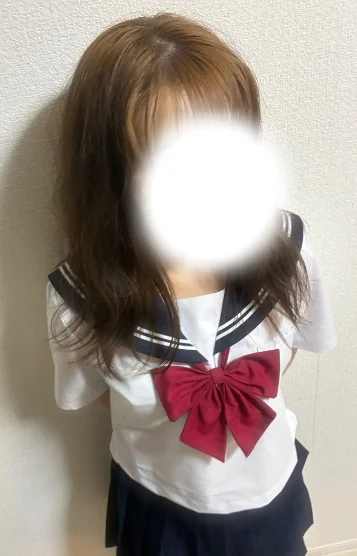 莉央(27)