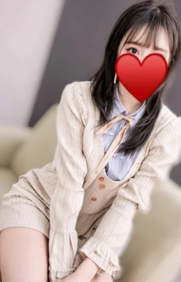 あい(23)