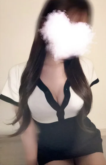 はる(22)