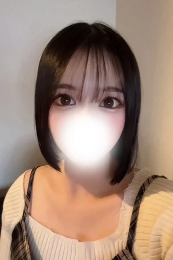結月 さな(23)
