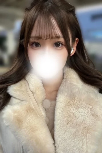 桜庭 ゆうり(24)