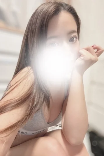 早乙女 りか(23)