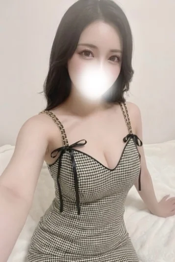 高宮 れな(22)