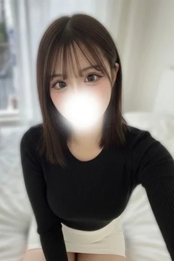 若宮 ひな(22)