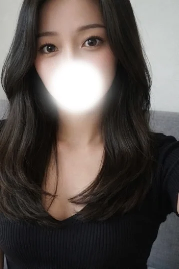 花音 まこ(21)
