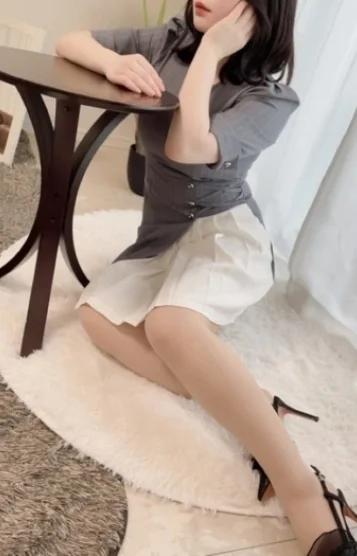 三浦 もえ(26)