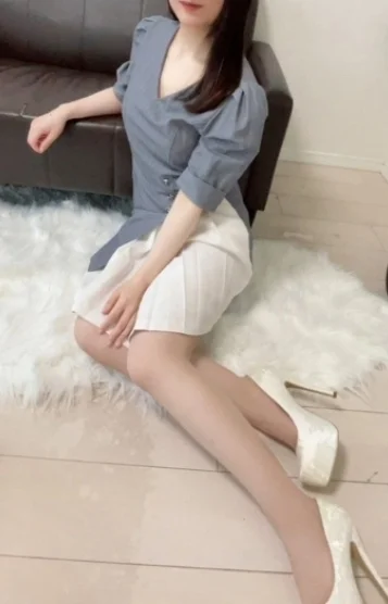 水無瀬 彩葉(27)