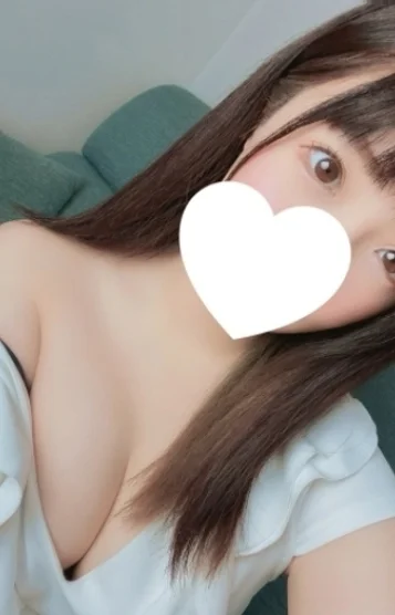 すず(26)