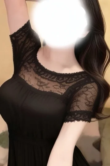 木山さなえ(33)