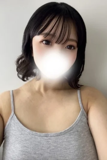 高梨あみか(22)