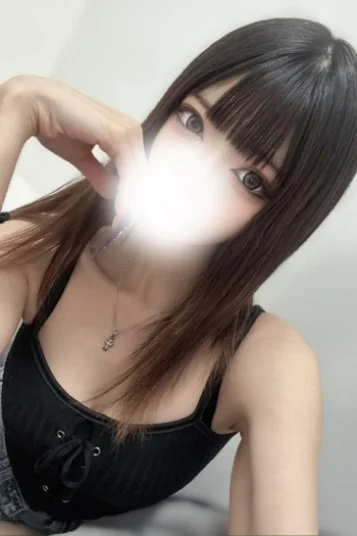 れいな(25)