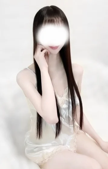 美咲めい(27)