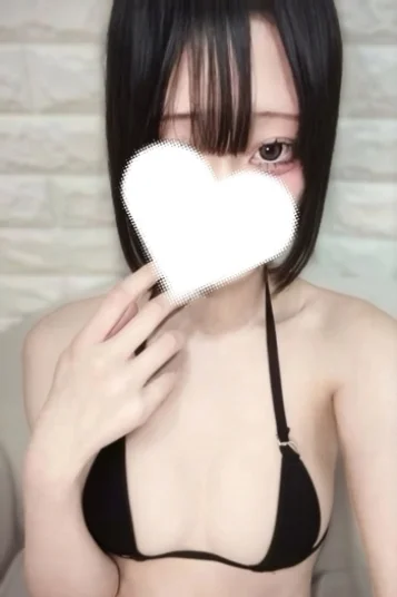 柚咲ゆら(20)
