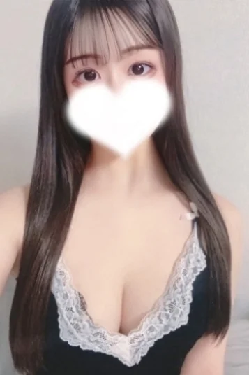 真白のあ(22)